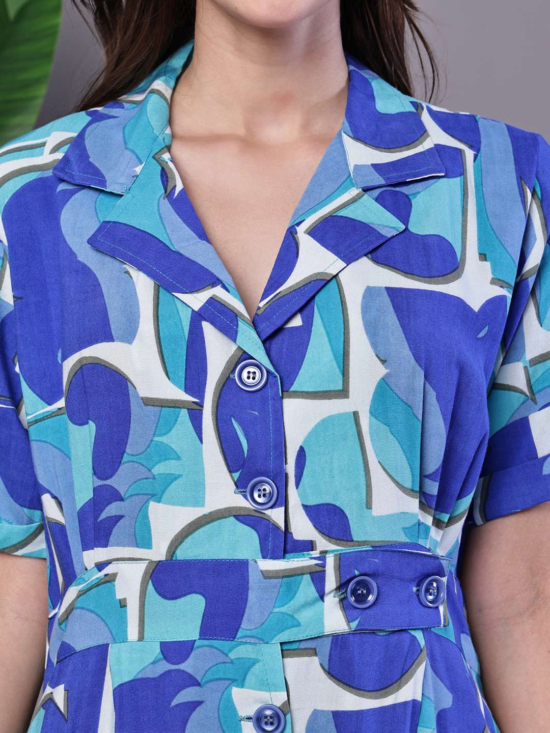 Women's Blue Abstract Print Cotton Shirt Dress - Image 5